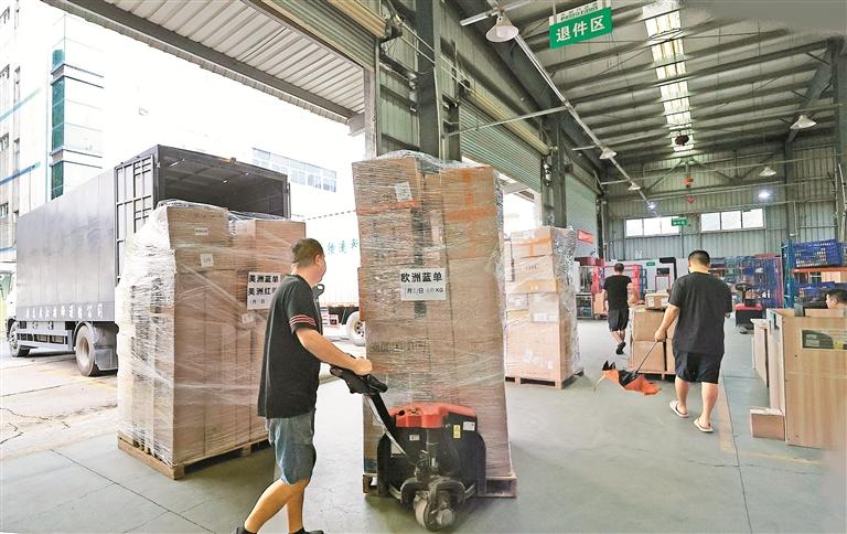 上半年深圳進(jìn)出口總值2.17萬億元，占全國近一成，技術(shù)貿(mào)易成亮點(diǎn)