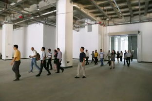 深圳市進(jìn)出口食品商會參觀海格零售物流中心 探討貨物進(jìn)出口高效運(yùn)作